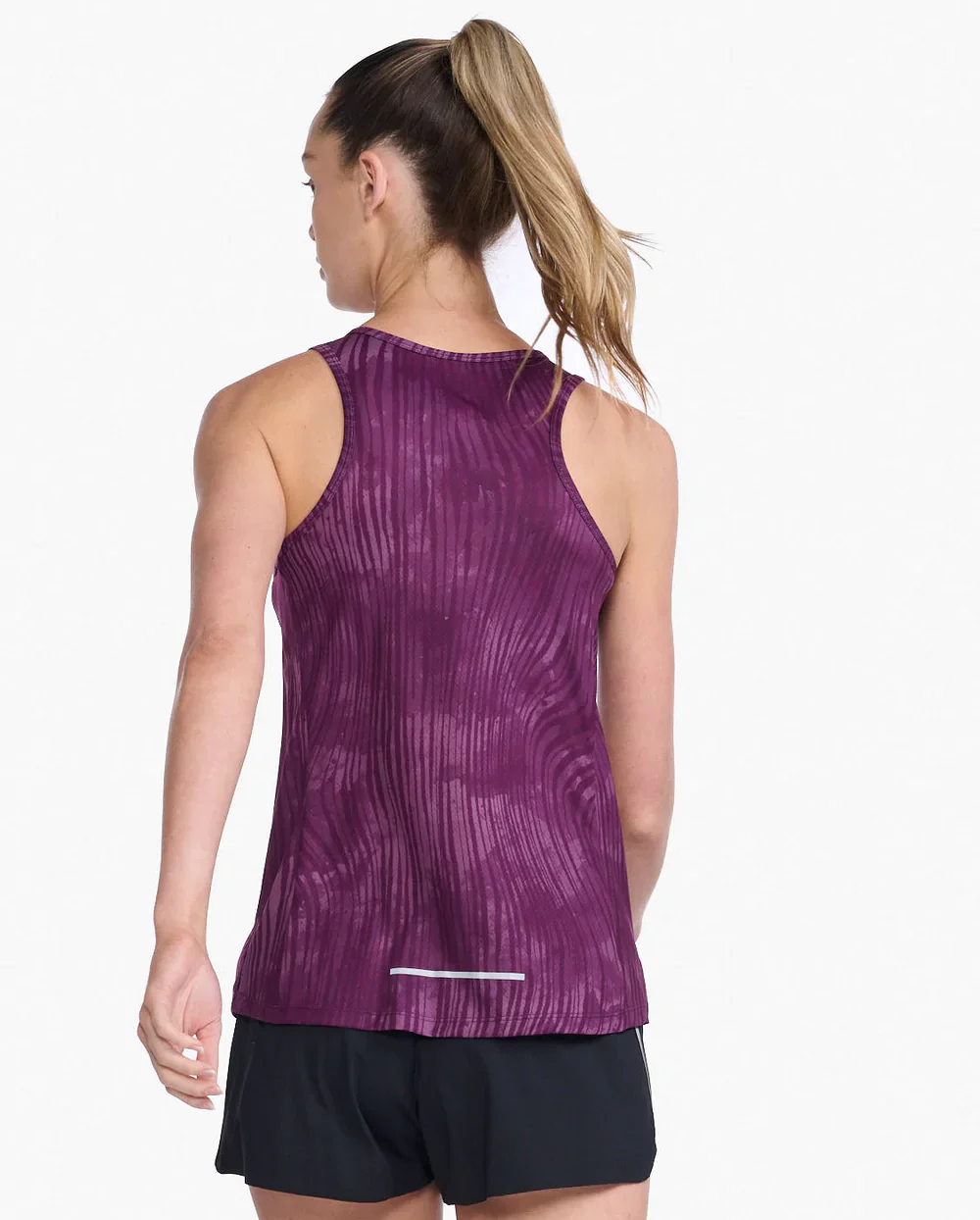 2XU Light Speed Singlet (Women’s) - Image 3