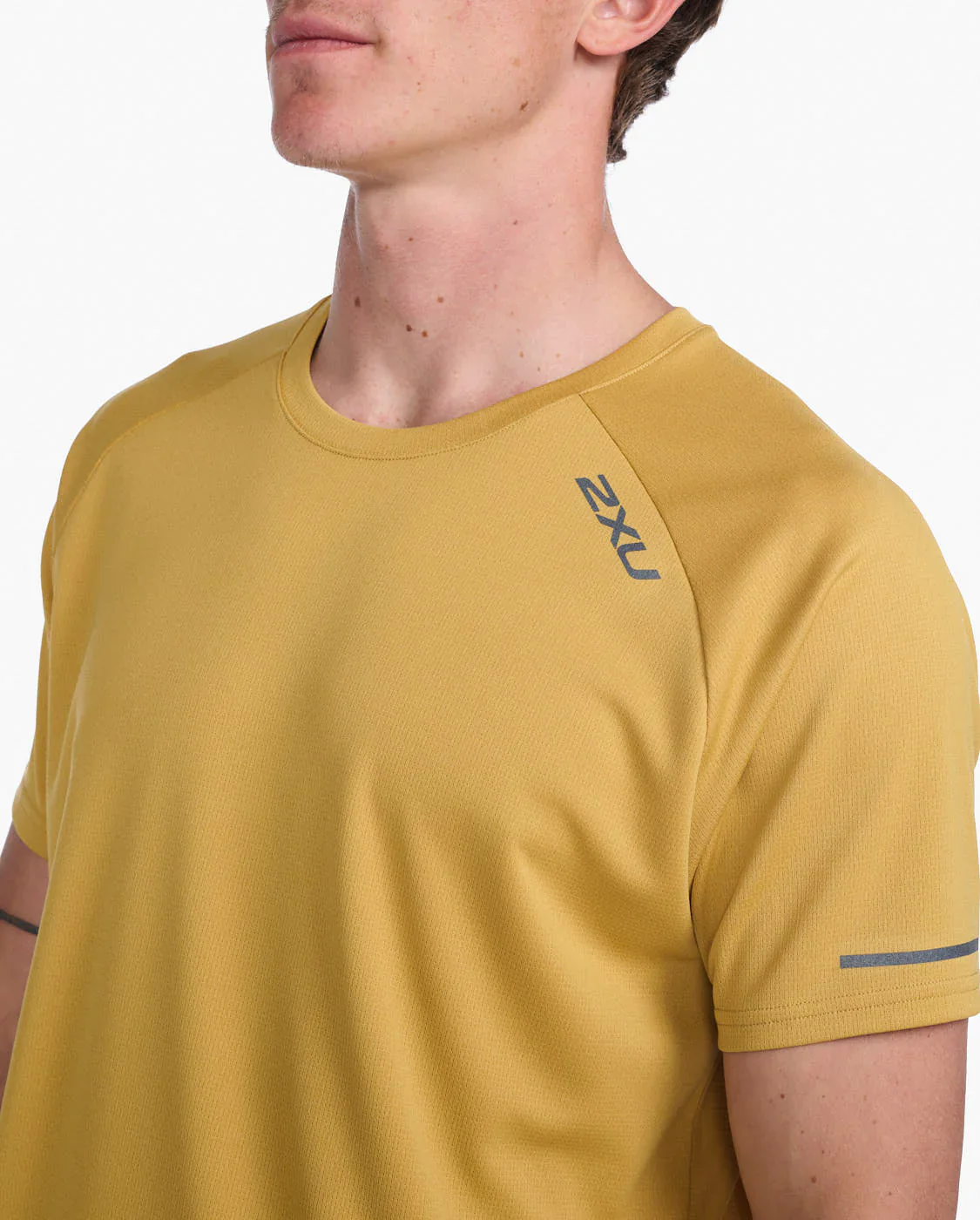 2XU Aero Tee (Men’s) 2 Colours - Image 7