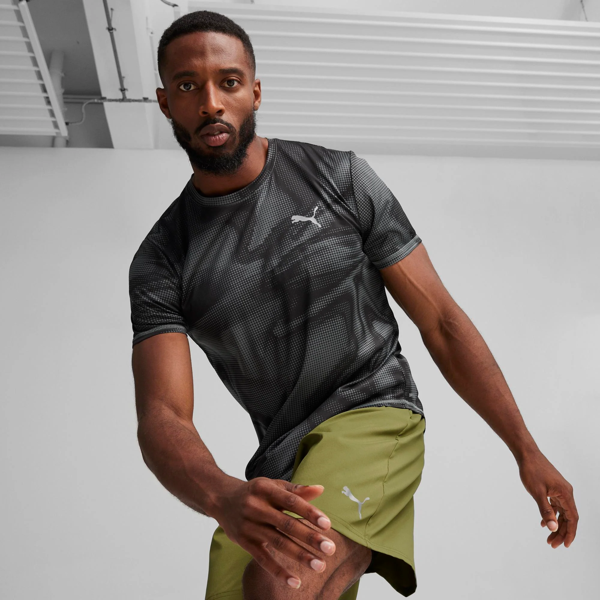 Puma Run Favourite AOP Tee (Men's) - Image 11